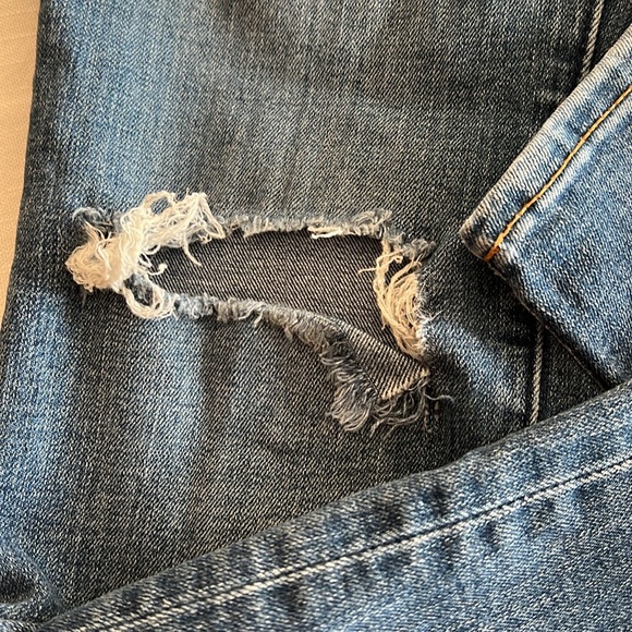 Ann Taylor Modern Skinny jean mild distress medium wash size 28 - Picture 2 of 7